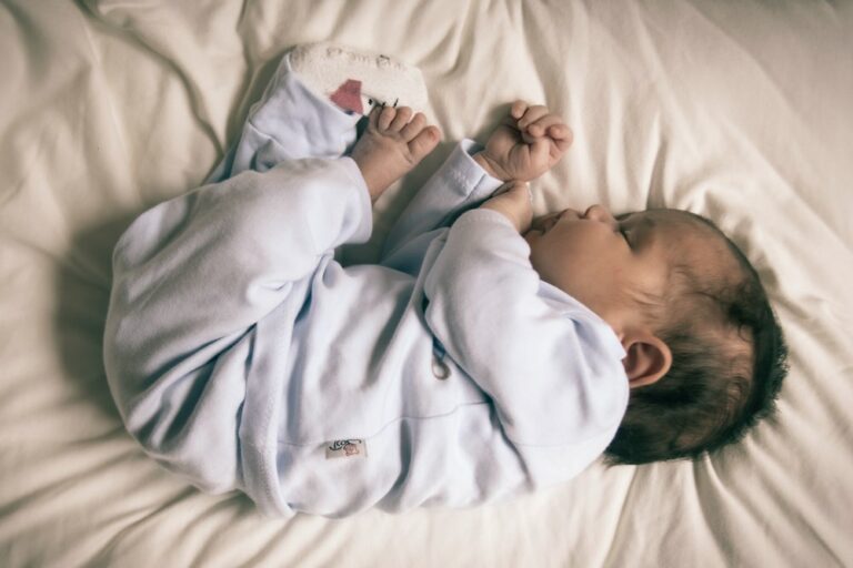 injonctions faites aux mamans sur le sommeil du bébé
