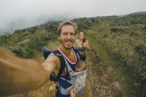 que mettre dans la valise d'un bébé de 0-3 mois pour partir en vacances à l'aventure ?